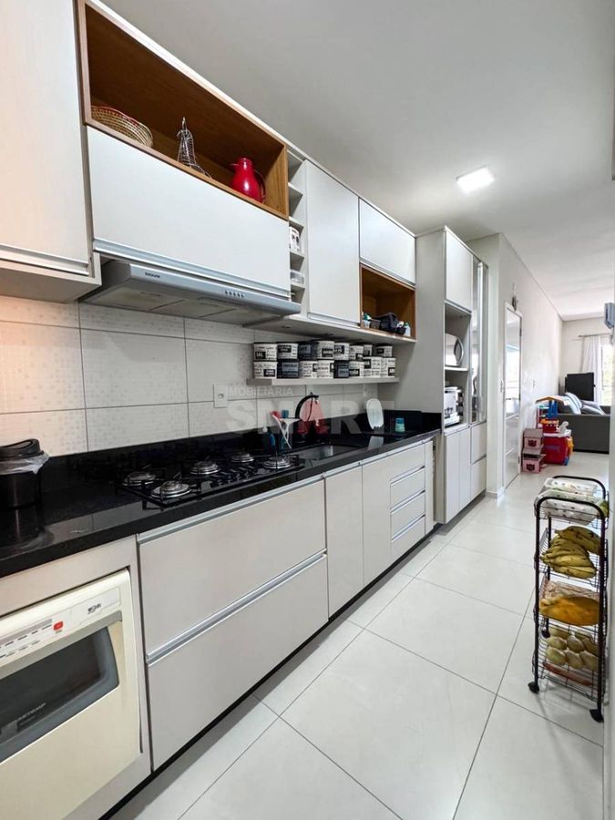 Apartamento Suite+2 Jaraguá Esquerdo