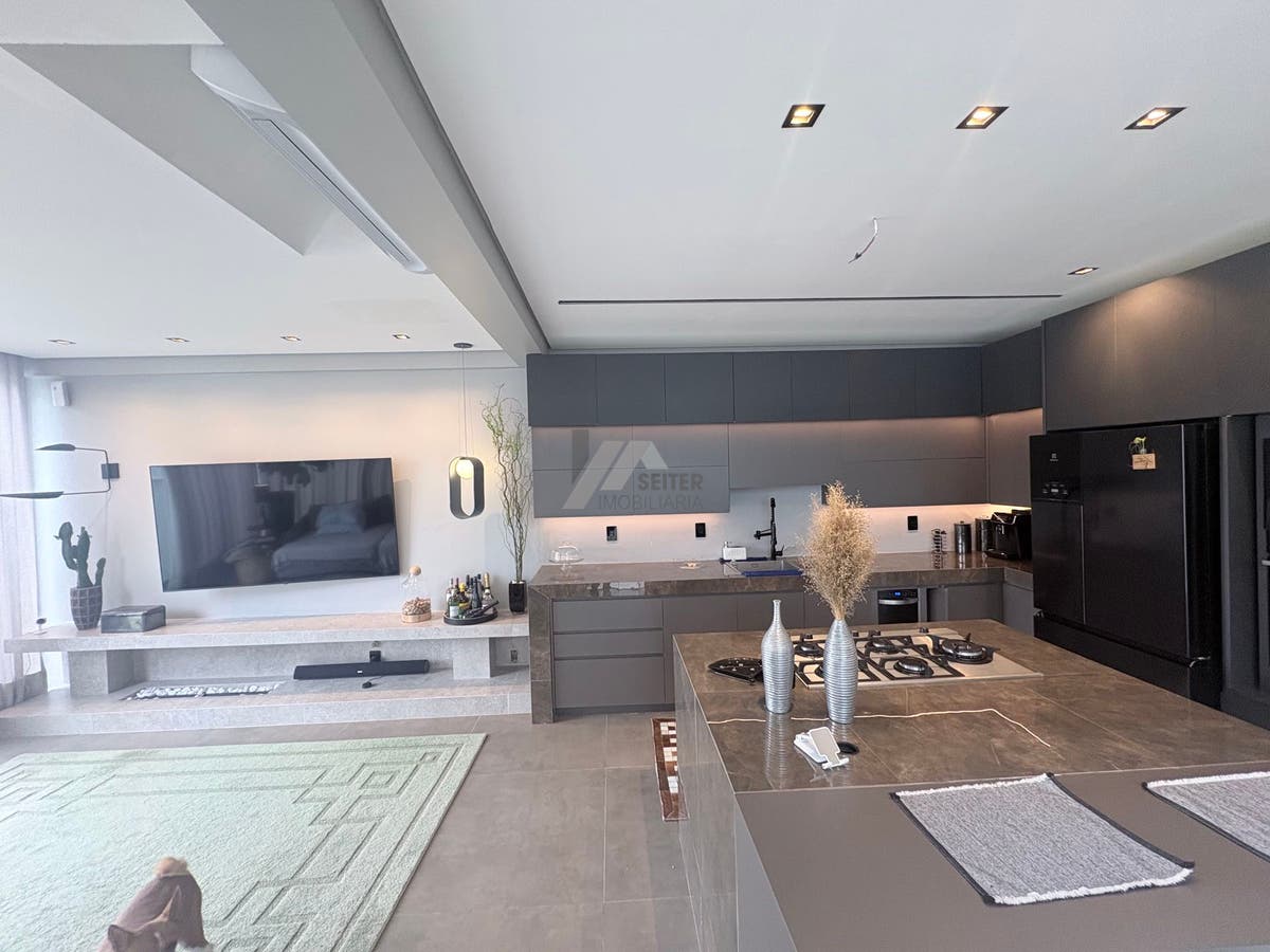 Casa Moderna a Venda Itacorubi Florianopolis