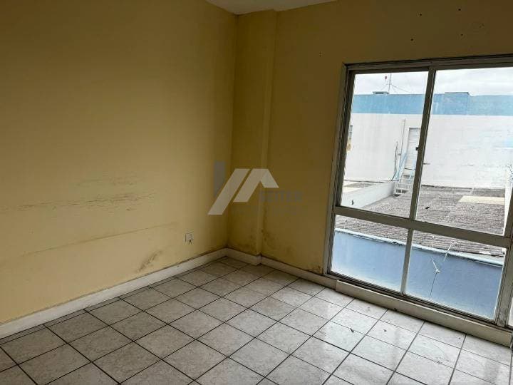 Sala Comercial no Centro