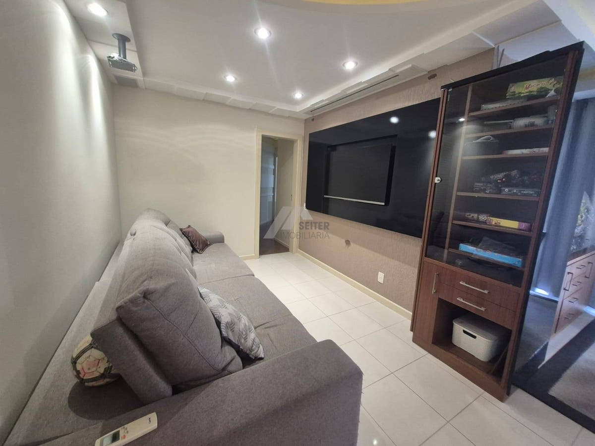 Apartamento com 2 Dormitórios Semimobiliado para Locação no Itacurubi