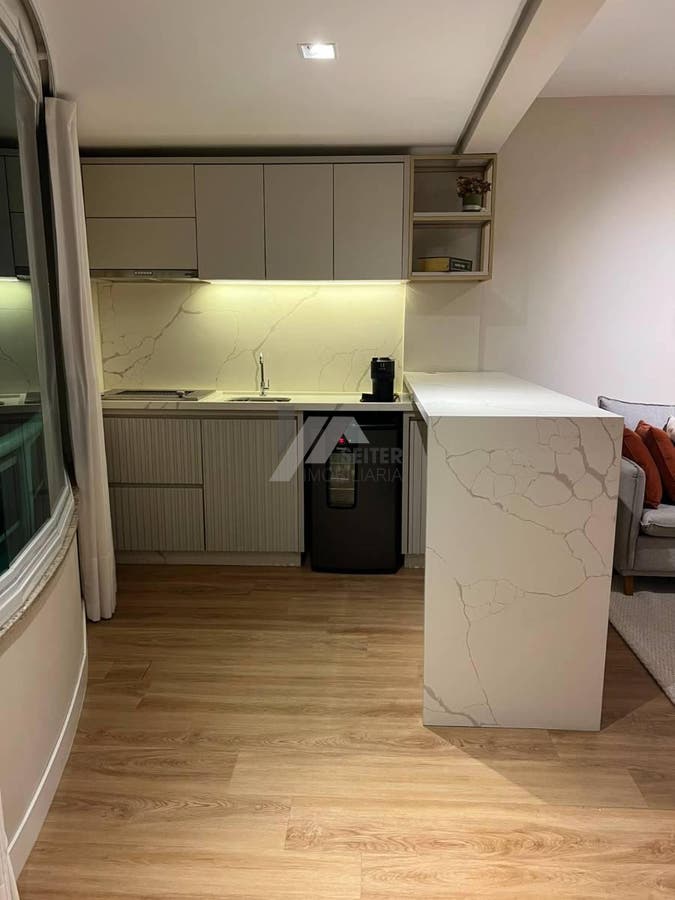 Apartamento com 4 quartos, Itacorubi - Florianópolis