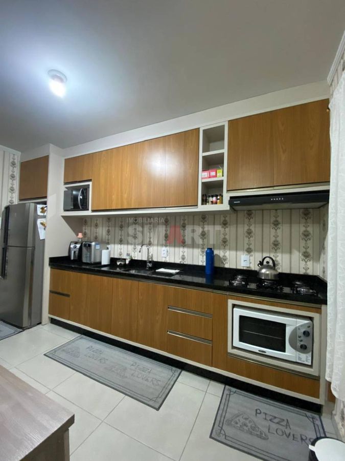 Apartamento com 1 Suíte e 1 Quarto à Venda no bairro Amizade