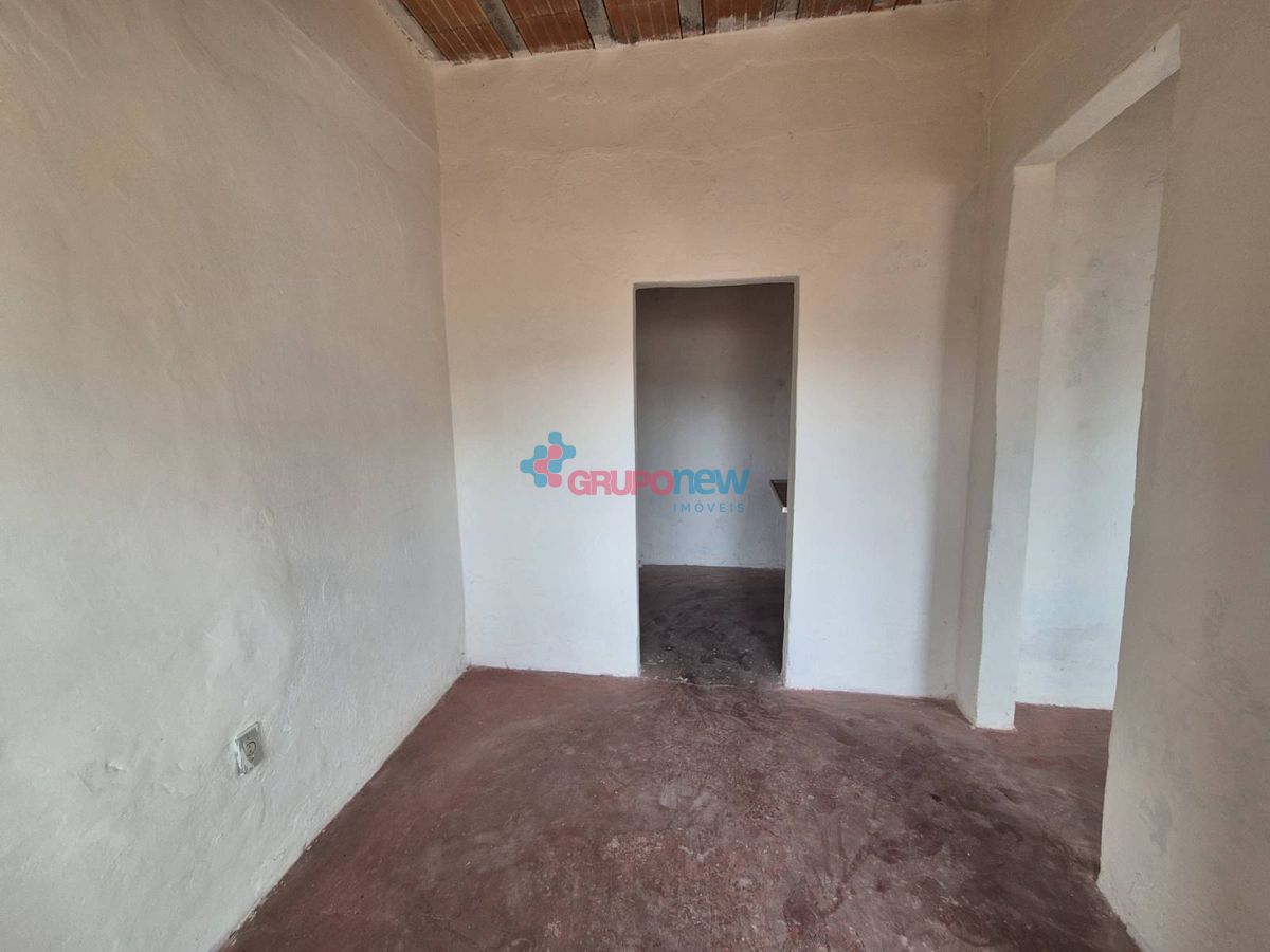 Casa , à Venda - Cachoeirinha - Belo Horizonte