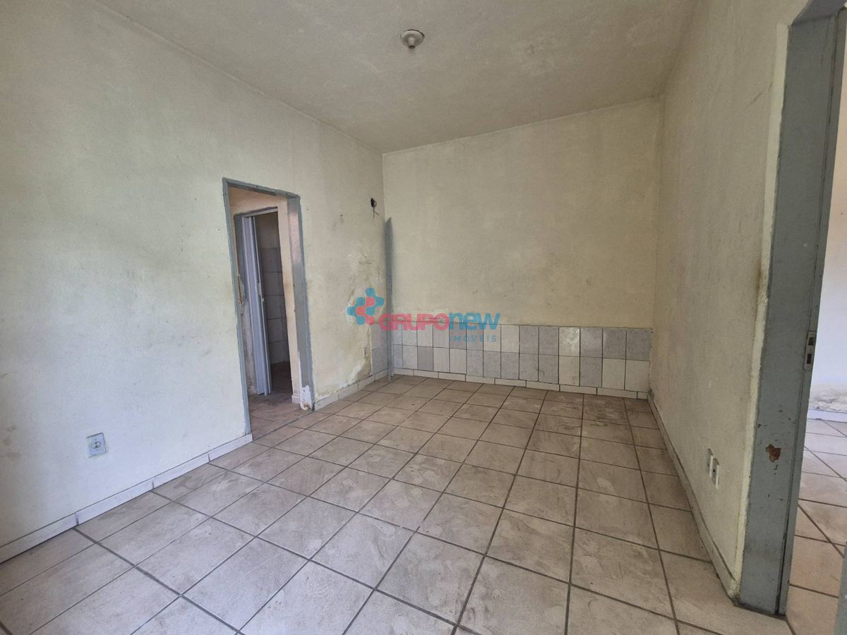 Casa , à Venda - Cachoeirinha - Belo Horizonte
