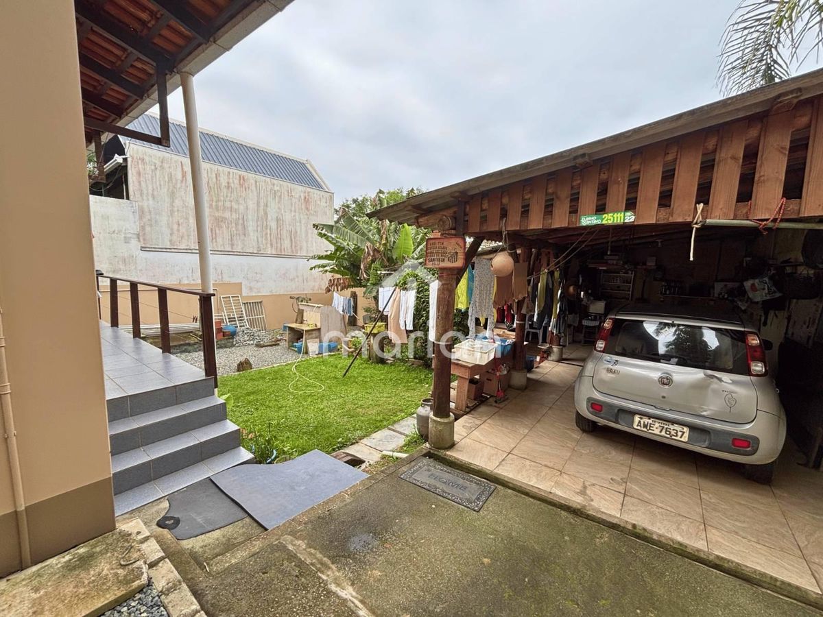 Casa a 600m da praia com 3 quartos, Praia Grande - Penha