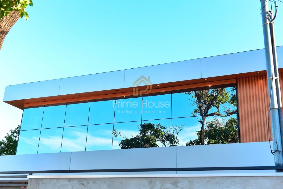 Vende-se Sobrado Comercial no Bairro CPA II