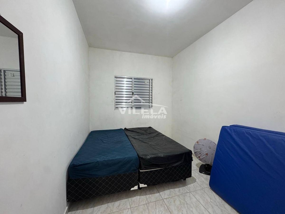 Casa com 2 dormitórios-ótima localização no bairro golfinho -caraguatatuba-sp!!!