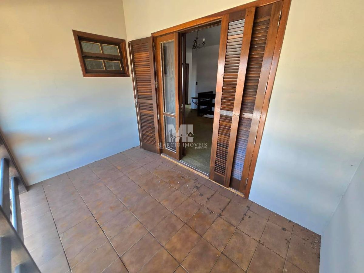 Casa no Centro de Barra Velha próximo a praia