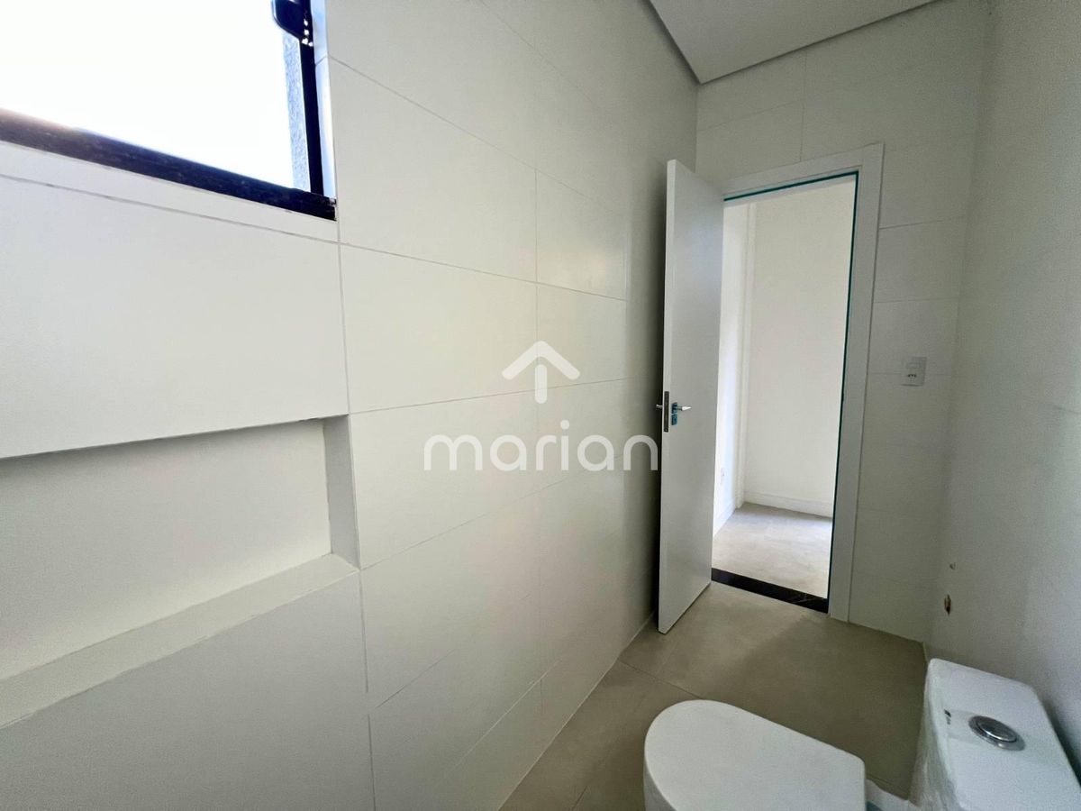 Apartamento com 2 quartos, Itacolomi - Balneário Piçarras