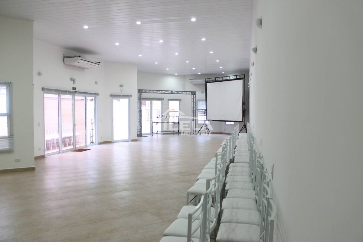 Salão comercial, locação definitiva!!! centro de caraguatatuba-sp