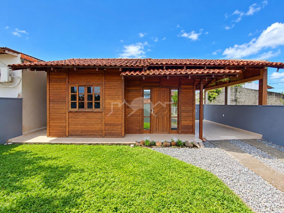 Casa, 2 quartos, 70 m² - Foto 1