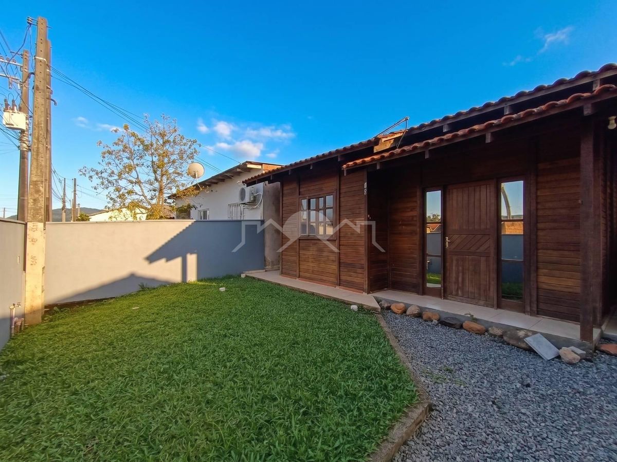 Casa, 2 quartos, 70 m² - Foto 4