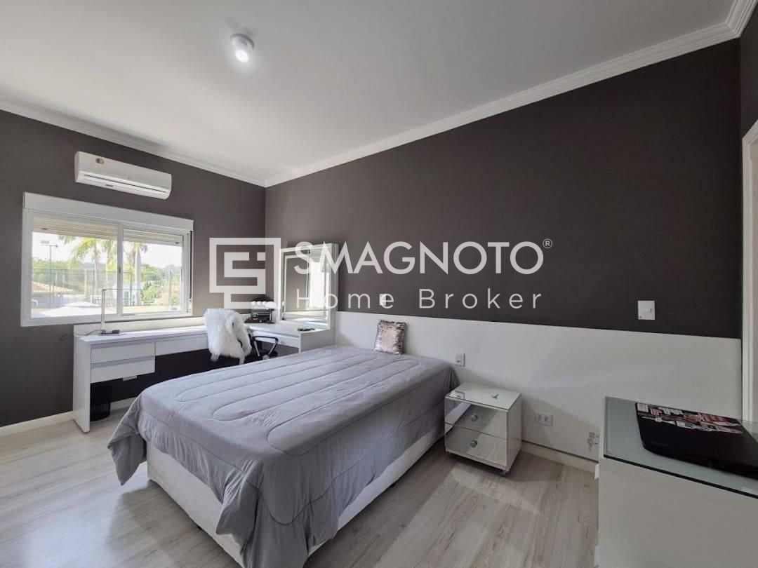 Casa com 3 dormitórios à venda, 210 m² por R$ 960.000,00 - Jd Porangaba - Águas de São Pedro/SP