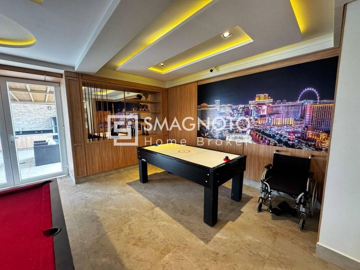 Apartamento com Varanda Gourmet e Vista Privilegiada no Bairro São Judas