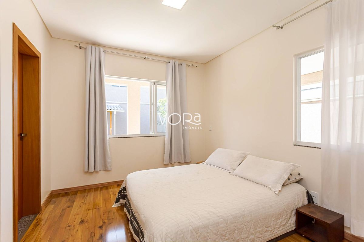 Casa, 3 quartos, 220 m² - Foto 42
