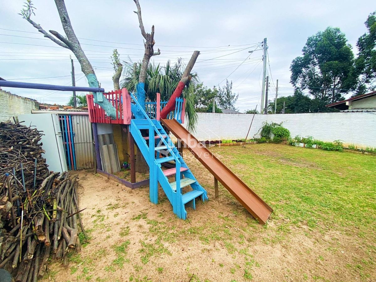 Casa de 4 quartos, 140m² no bairro Guaiuba, em Imbituba | Eu Corretor