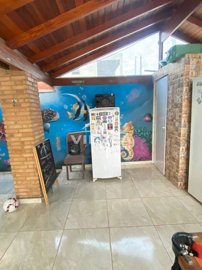 Casa com terreno grande-travessão-caragatatuba-sp