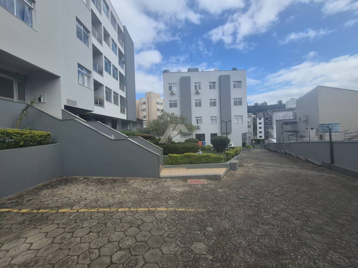 Apartamento com 2 quartos, Carvoeira - Florianópolis
