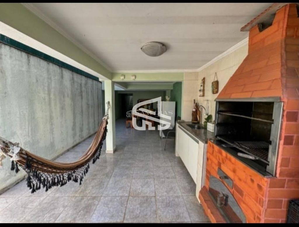 Casa, 3 quartos, 170 m² - Foto 2