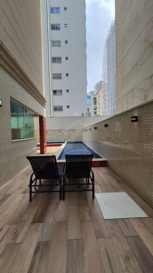 Apto mobiliado em itapema meia praia, 3 suítes, 300 metros da praia
