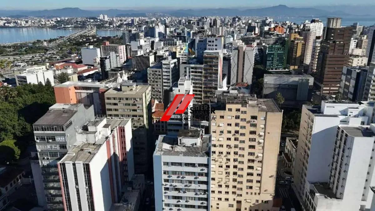 Sala comercial à venda no Centro de Florianópolis