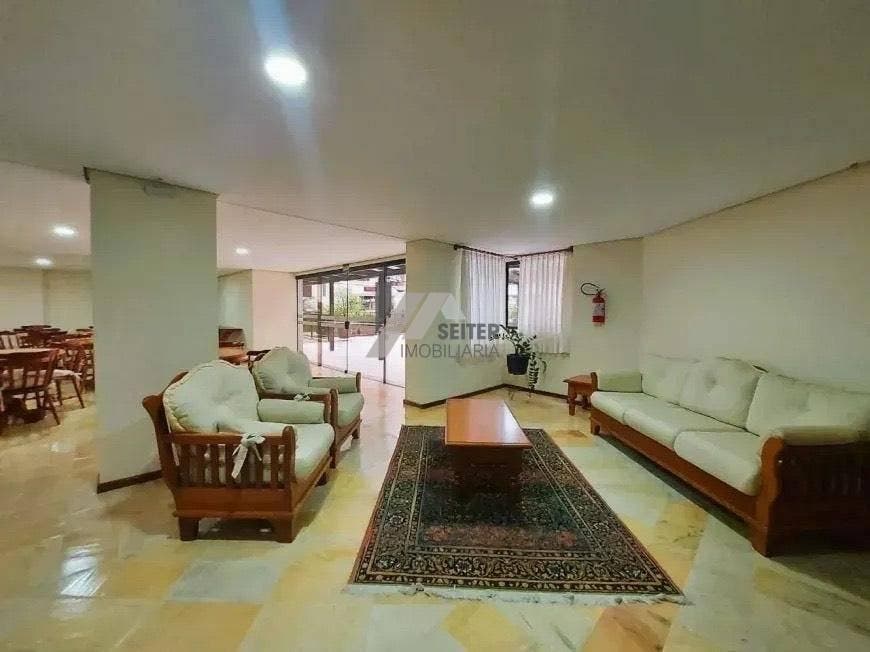 Apartamento com 3 quartos, Centro - Florianópolis