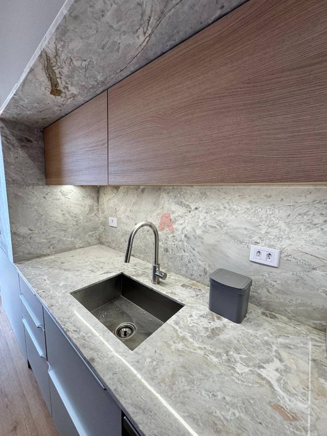 Apartamento com 1 Suíte c/ Closet + 1 Quarto no Jaraguá Esquerdo