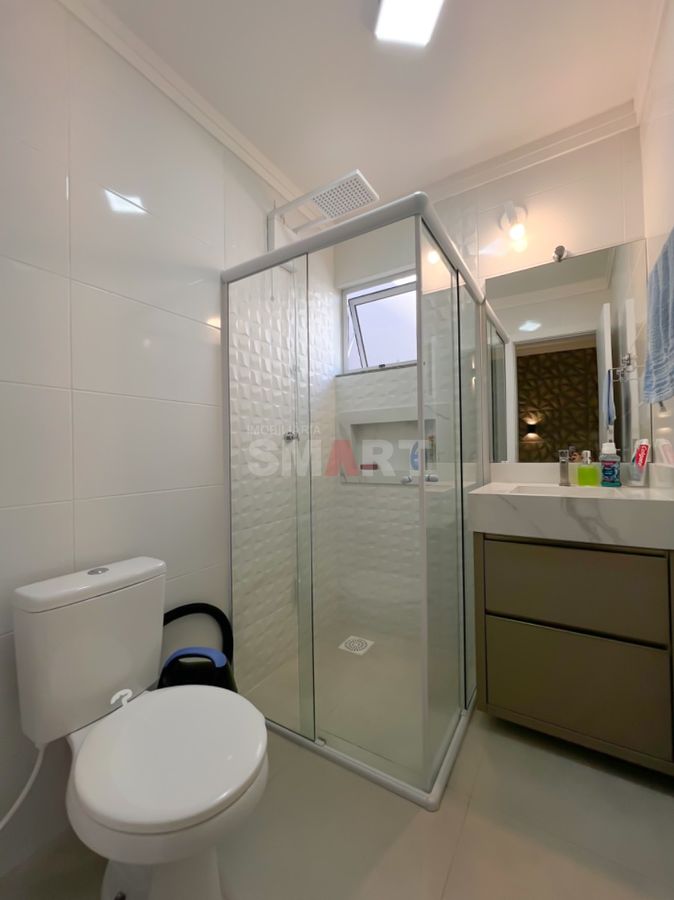 Geminado Duplex Suíte + 1 no Jaraguá 99