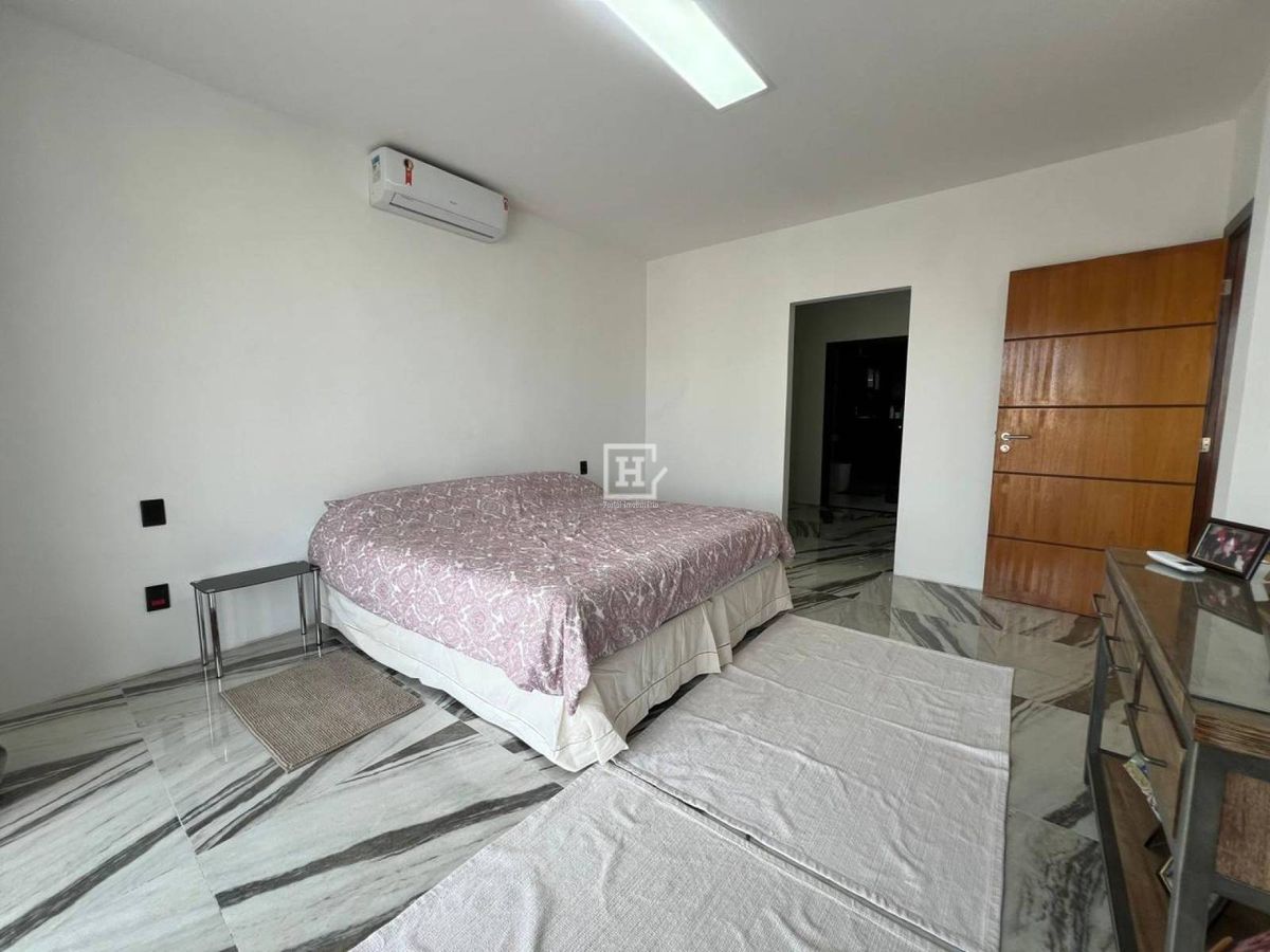 Casa, 5 quartos, 300 m² - Foto 9