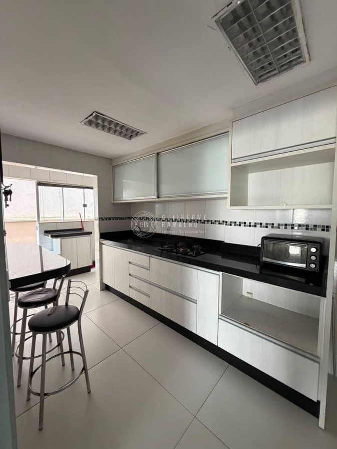 Locação anual: Apartamento com 3 quartos, Centro - Balneário Camboriú - Apartamento em Centro, Balneário Camboriú - para locação - IMOBILIÁRIA GUILHERME LTDA