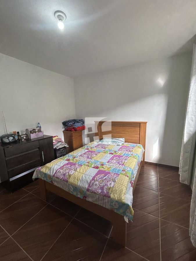 Casa no Jardim Progresso 2 quartos e garagem 2 carros