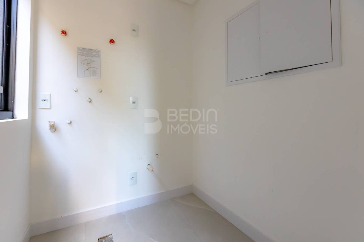 BRAVA_GARDEN_AP_103_015.jpg
