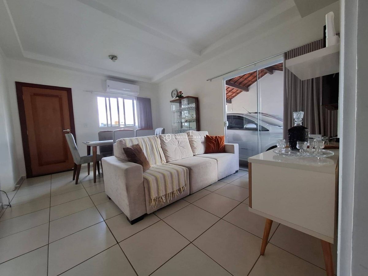 Casa, 3 quartos, 135 m² - Foto 6