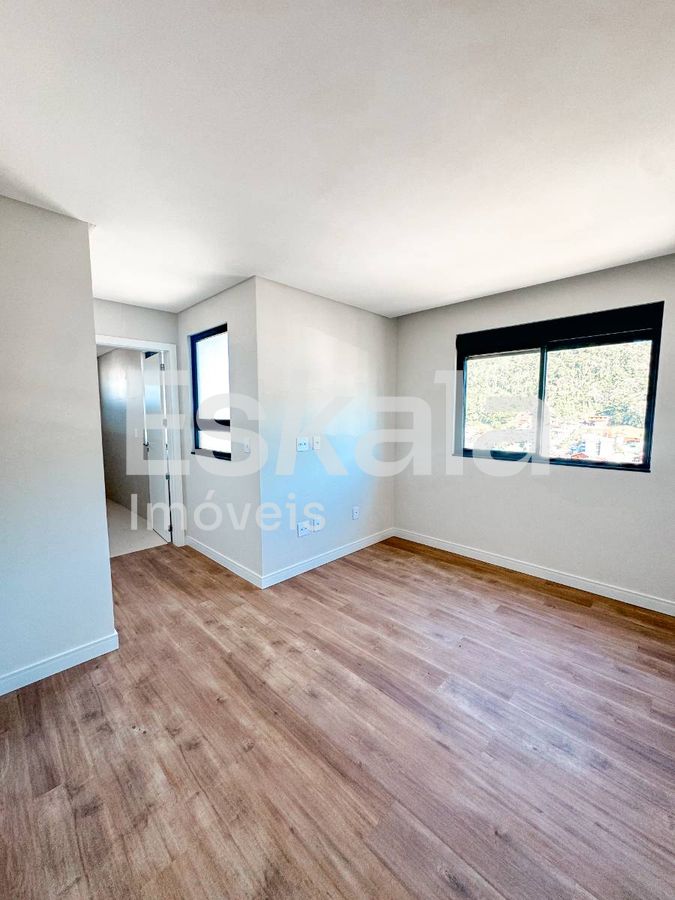 Cobertura duplex alto padrão com 03 suítes vila nova - jaraguá do sul