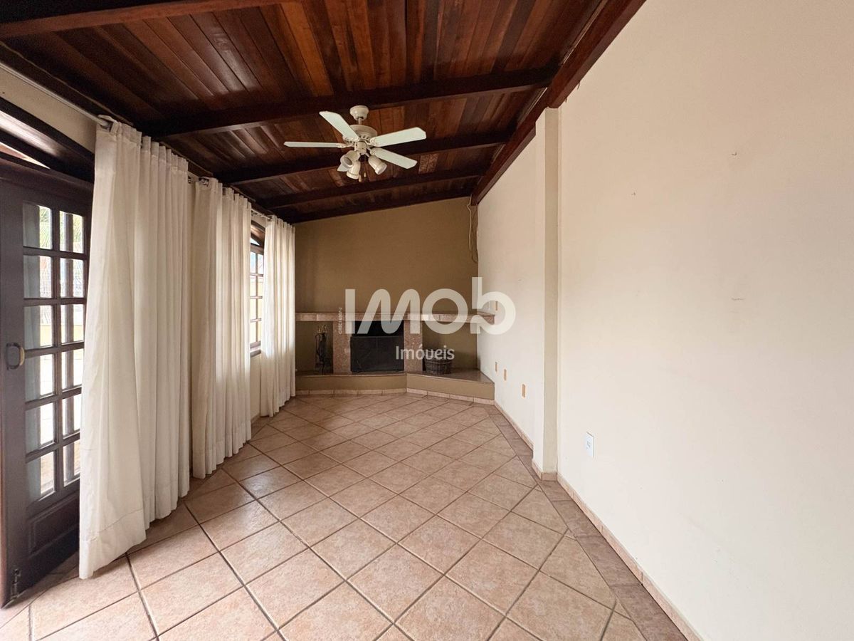 Casa, 3 quartos, 250 m² - Foto 12