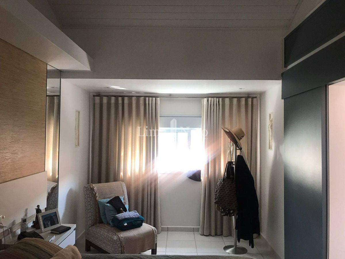 Casa Alto Padrão, 400 m2, 3 Suítes, 4 Vagas - foto 27