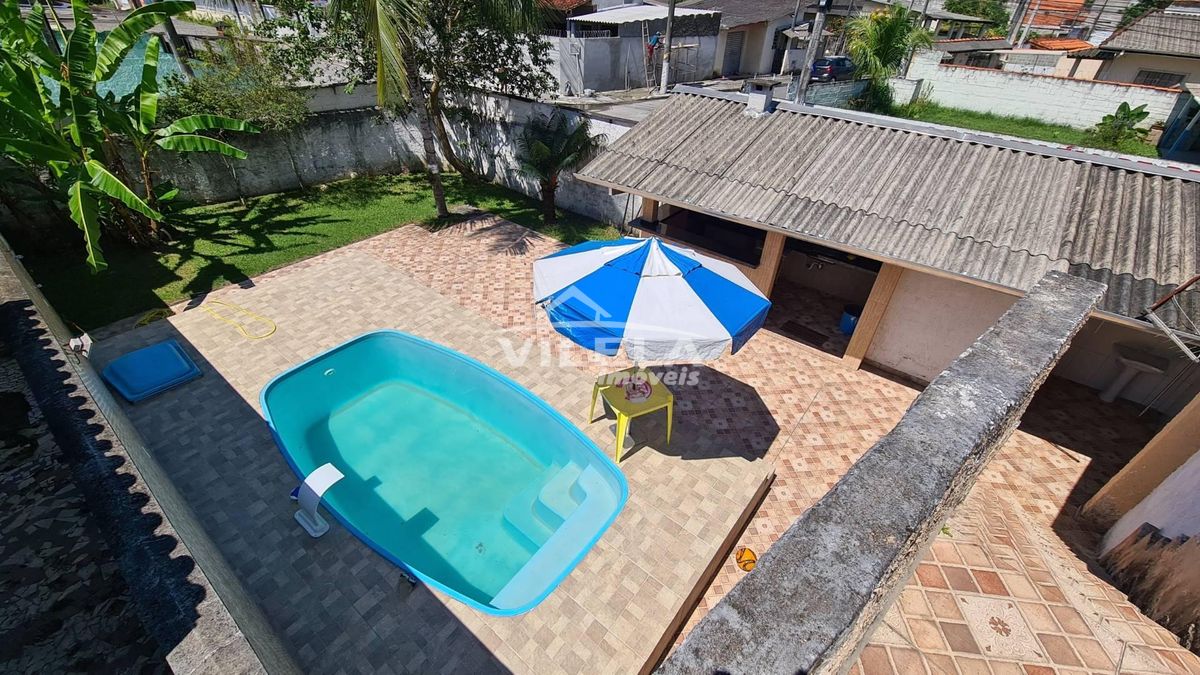Casa terrea com piscina bairro morro do algodão-caraguatatuba-sp