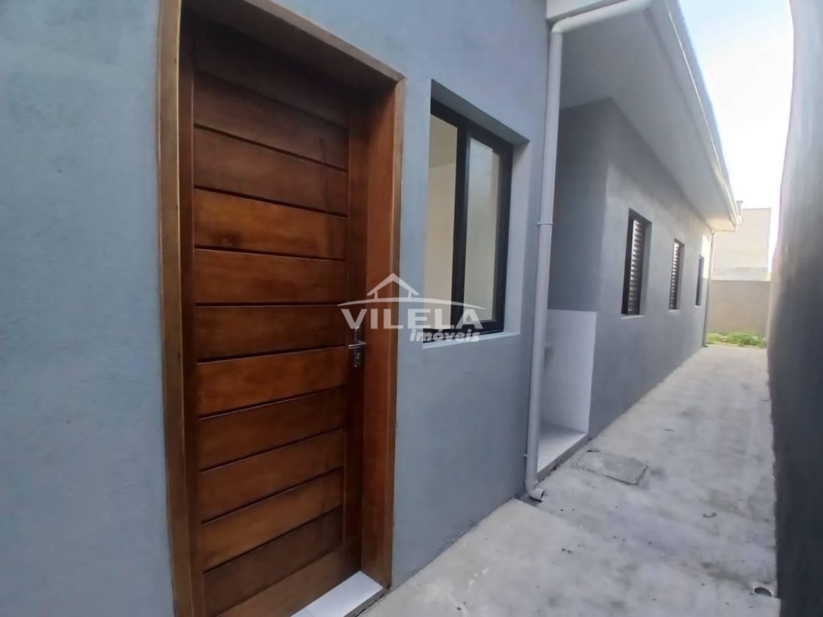 Casa Moderna com 3 Dormitórios-Ótima Localização no Bairro Morro do Algodão -Caraguatatuba-Sp!!!