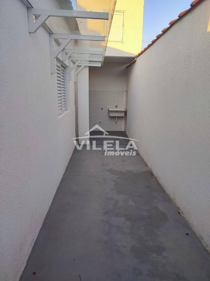 Casa à venda e locação definitiva bairro pegorely-caraguatatuba-sp