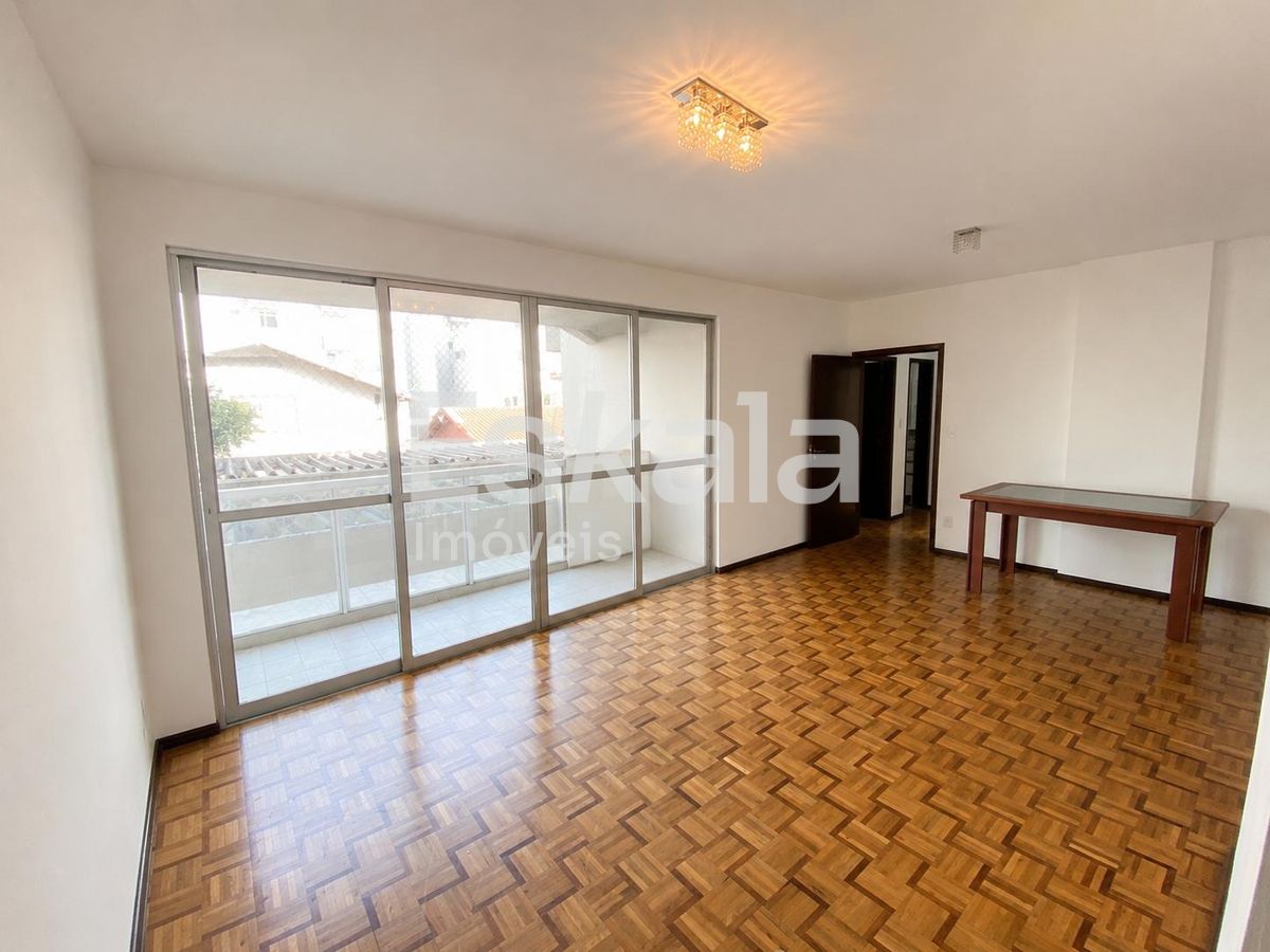 Apartamento Semimobiliado Com 01 Suíte + 02 Quartos Centro - Jaraguá Do Sul