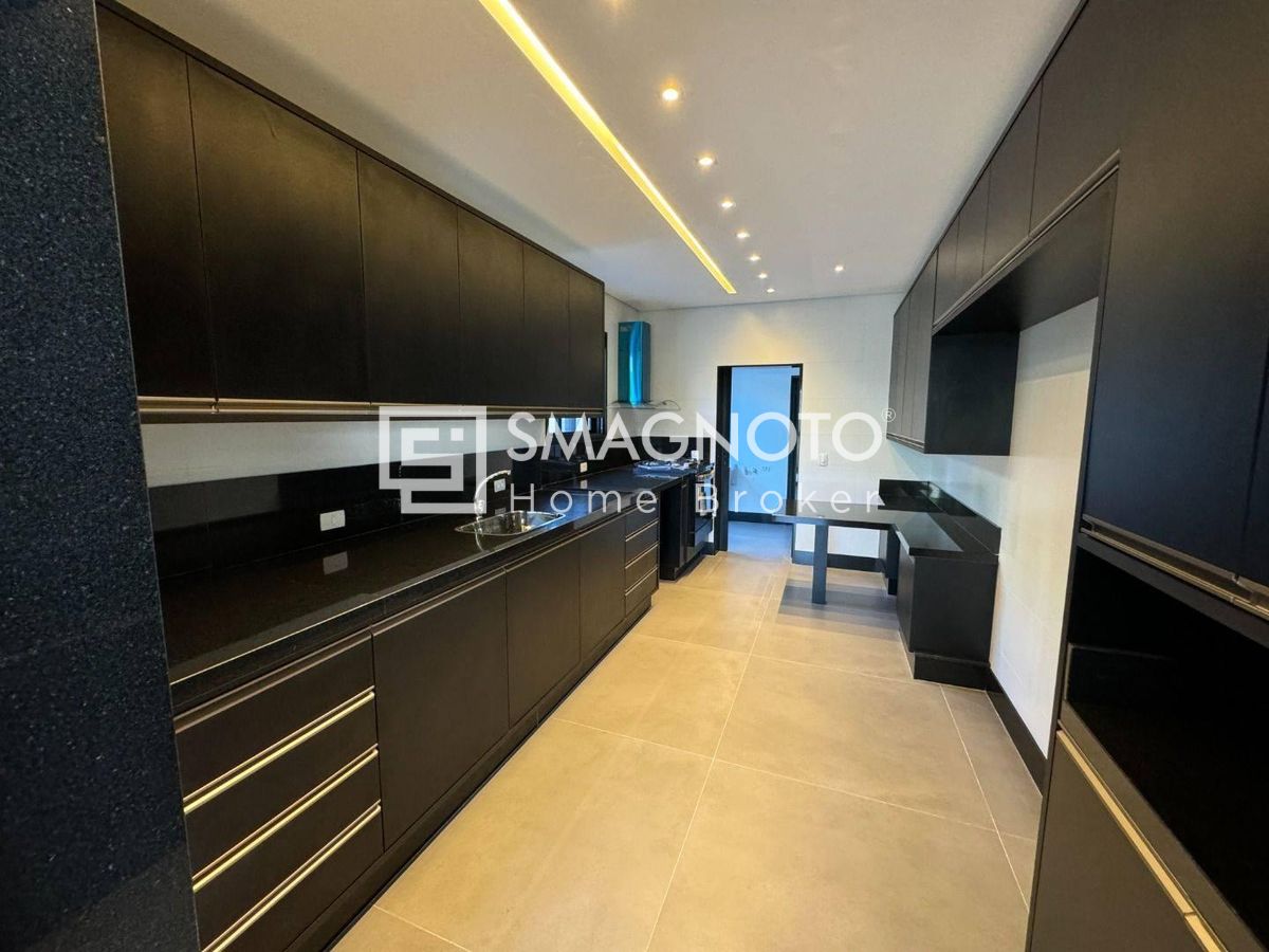 Casa com 3 Suites à venda, 300 m² por R$ 2.700.000 - Monte Alegre - Piracicaba/SP