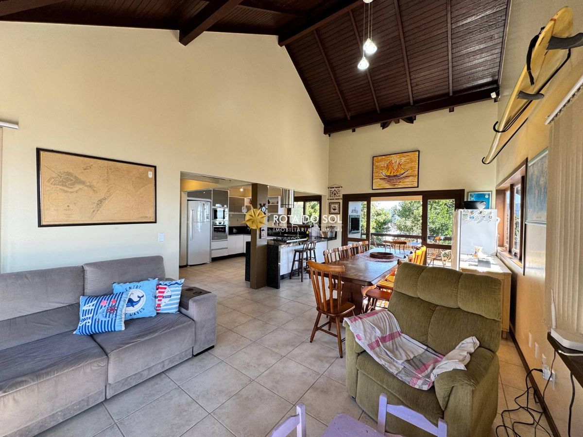 Condomínio Panorâmico Casa vista mar à venda Praia Bombinhas SC — foto 3