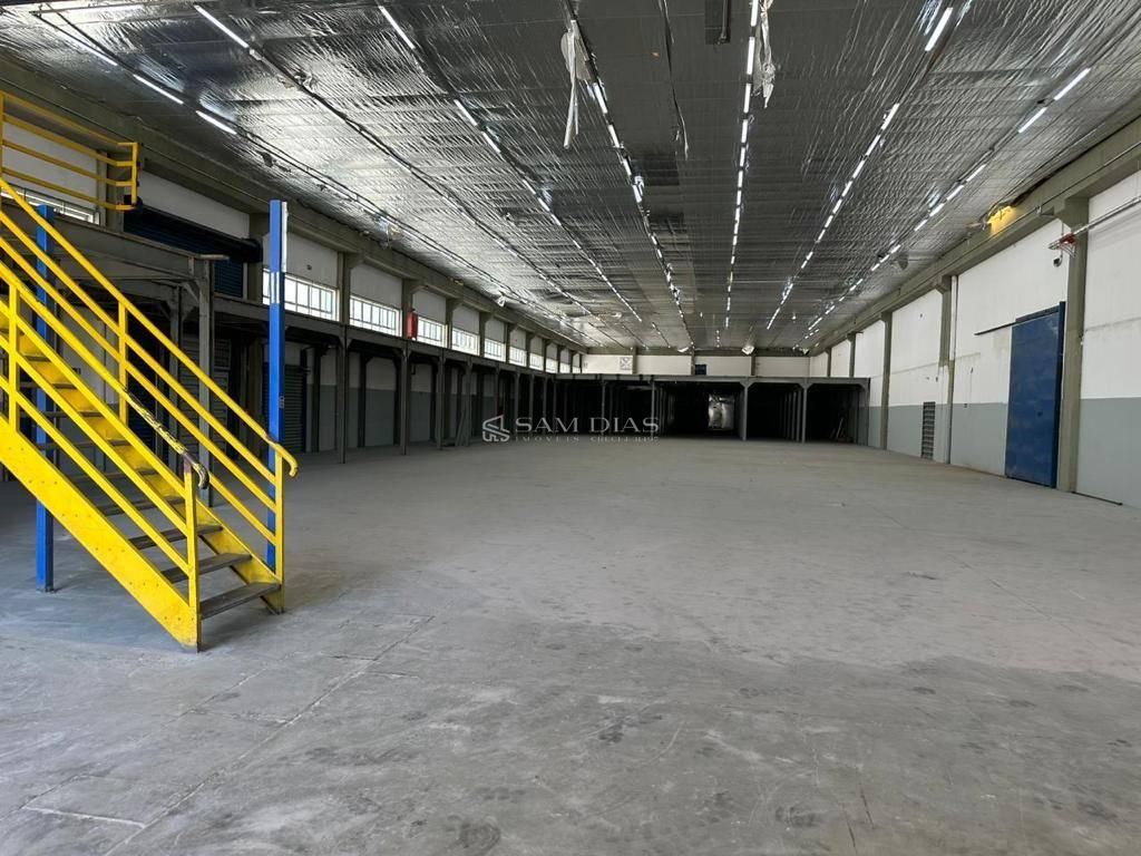 Depósito-Galpão, 1500 m² - Foto 2