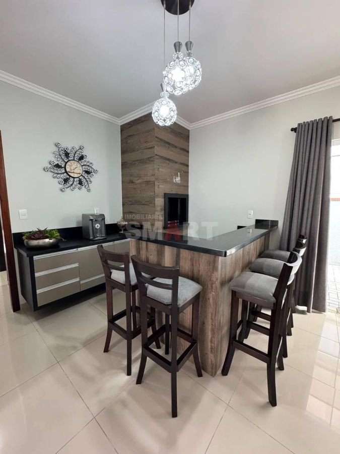 Casa Mobiliada no Rau com uma Suíte e 2 Quartos