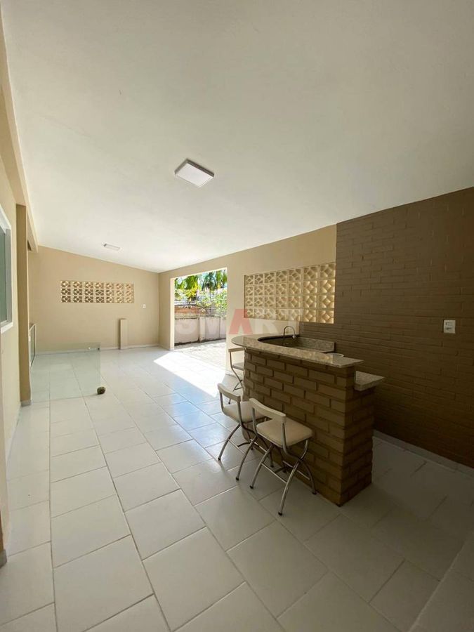 Casa à Venda no Amizade com Terreno de 396m²