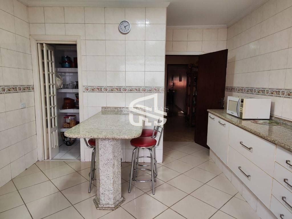 Casa, 3 quartos, 340 m² - Foto 11