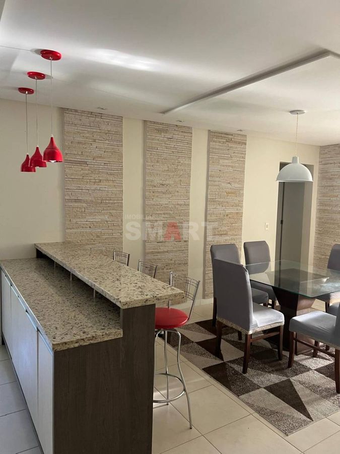Apartamento 3 quartos semimobiliado com 2 vagas de garagem e box