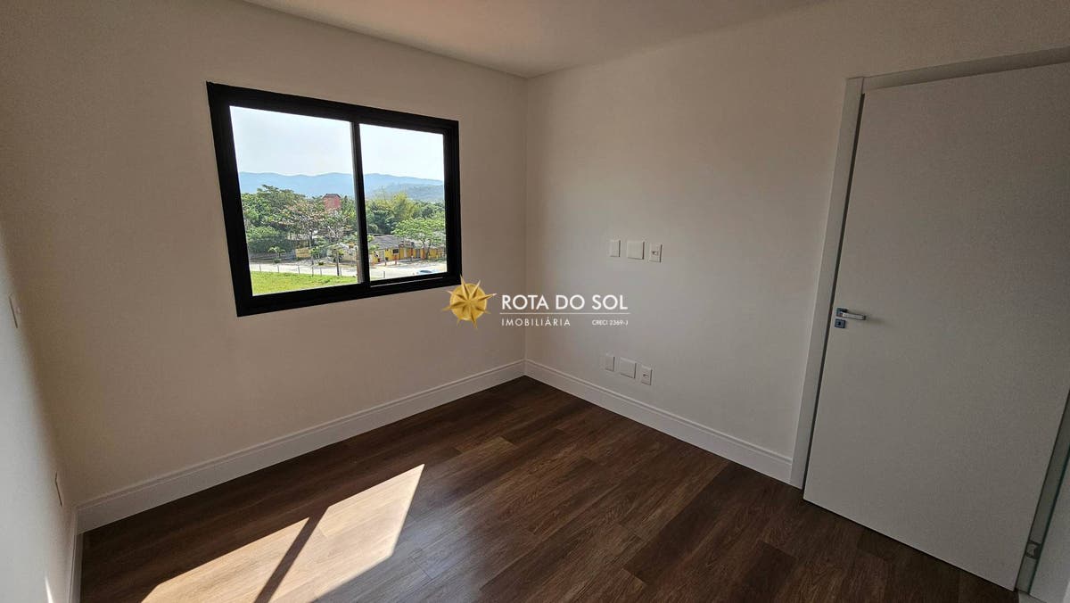 Beach House Cobertura Duplex 3 Suítes Praia Mariscal Bombinhas Sc - 15