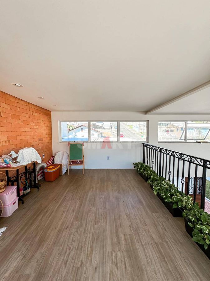 Ampla casa Mobiliada com 1 Suíte com Closet + 2 Quartos no São Luís