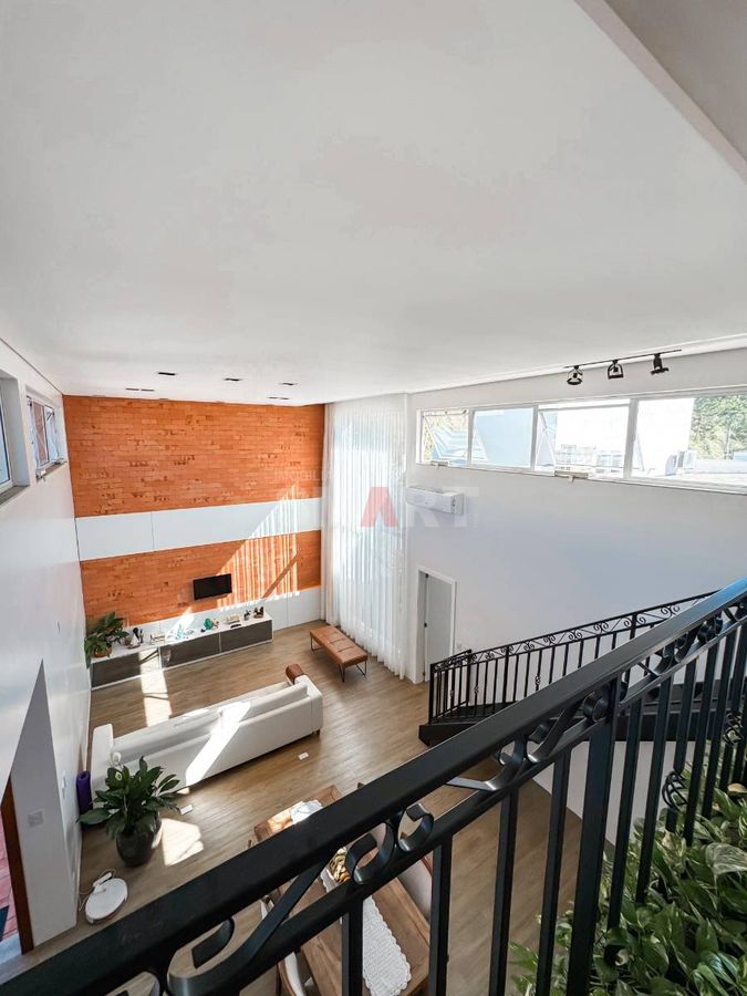 Ampla casa Mobiliada com 1 Suíte com Closet + 2 Quartos no São Luís